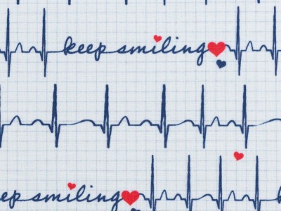 0,5m BW Toni Herzlinie EKG, Keep smiling , weiß blau - Kleine Motive