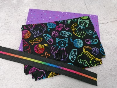 1 DIY Näh Set für eine Kosmetiktasche Materialpaket Katze Miau schwarz bunt Regenbogen lila