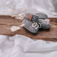 Babyschuhe - mit Liebe handgestrickt 2