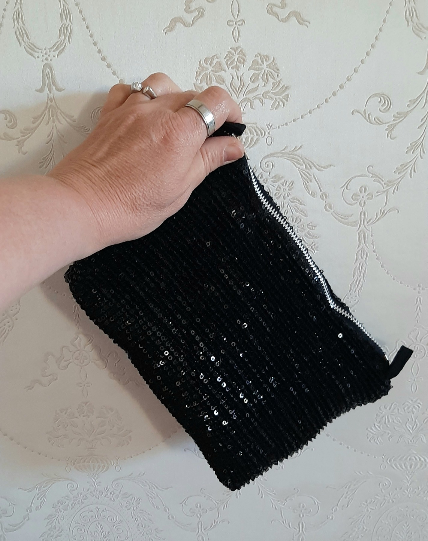 Umhängetasche Clutch schwarz Tasche Schminktasche Abendtasche Partytasche Glitzer 3