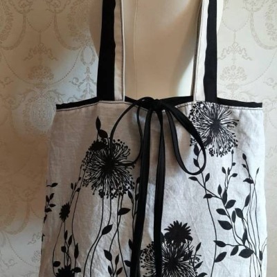 Leinen Shopper schwarz weiß Blüten Tasche für Damen