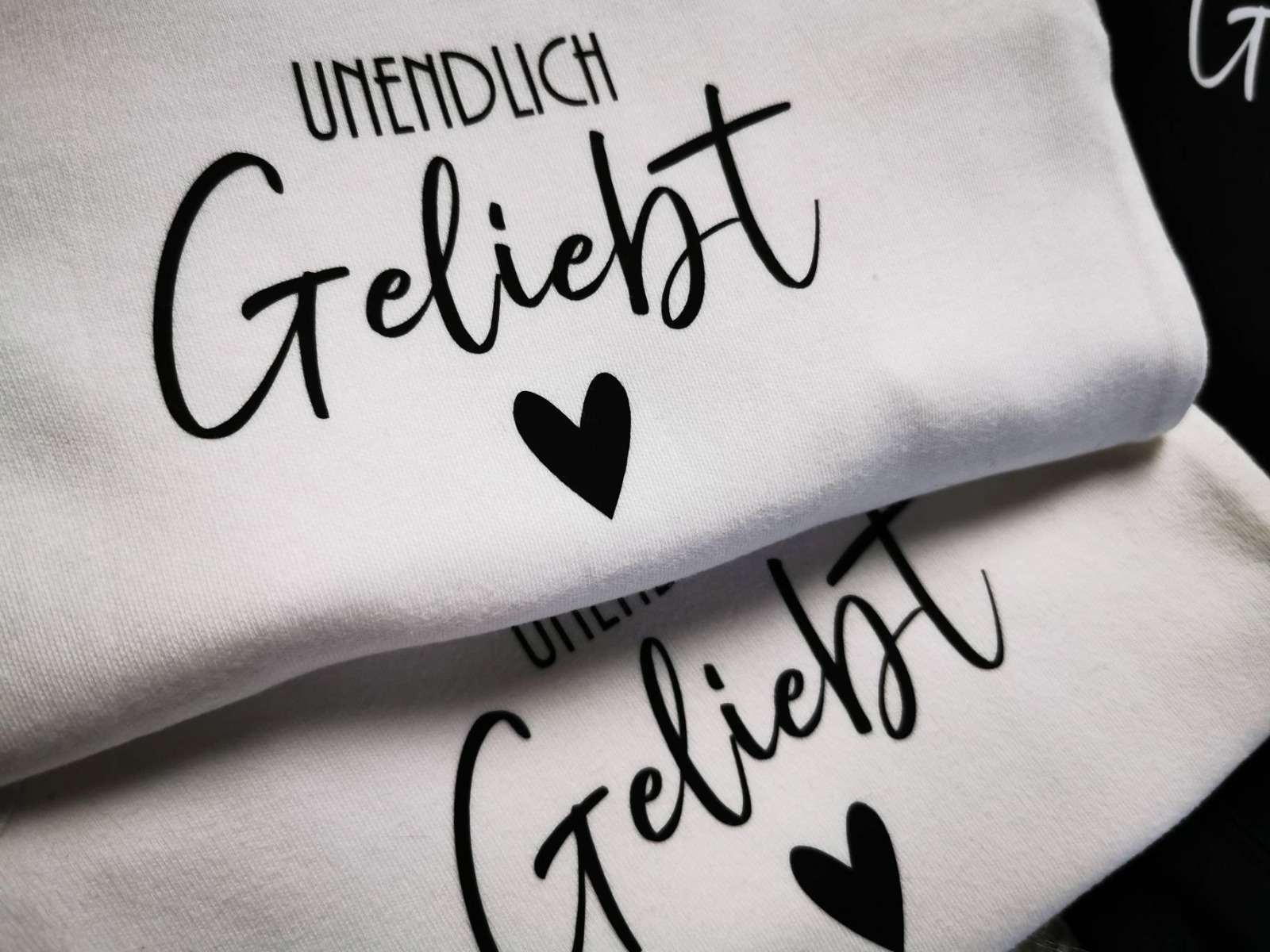 Babybody, Neugeborenenbody, Babykleidung, Geschenk zur Geburt, Personalisierbar, unendlich Geliebt 3