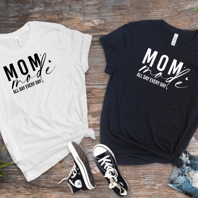 MOM T-Shirt Statement , schwarz oder weiß , Geschenkidee , Personalsiert Muttertag