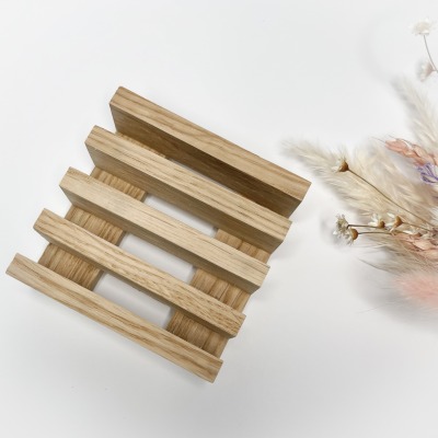 Mini Untersetzer aus Klötzchen - Holz Dekoration Tablett