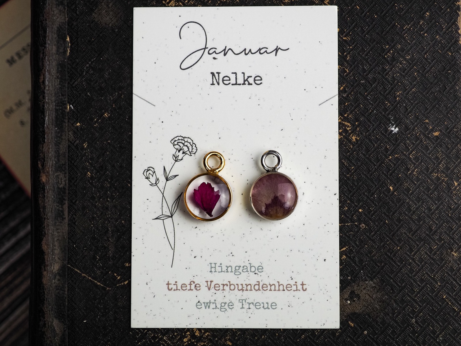 Kette Geburtsblume Januar Nelke, Epoxidharz Resin echte Blume, Edelstahl 2