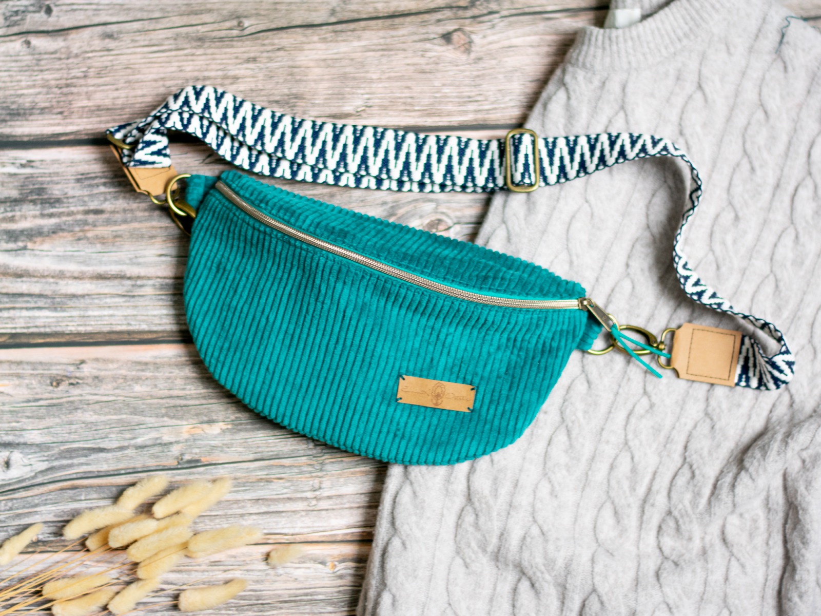 Bauchtasche // Crossbodybag Damen Cord petrol mit Wechselgurt // Schultertasche boho, skandi //