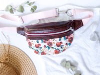 Bauchtasche// Crossbodybag, für Damen, Kunstleder vintage, braun, Rosen // Boho