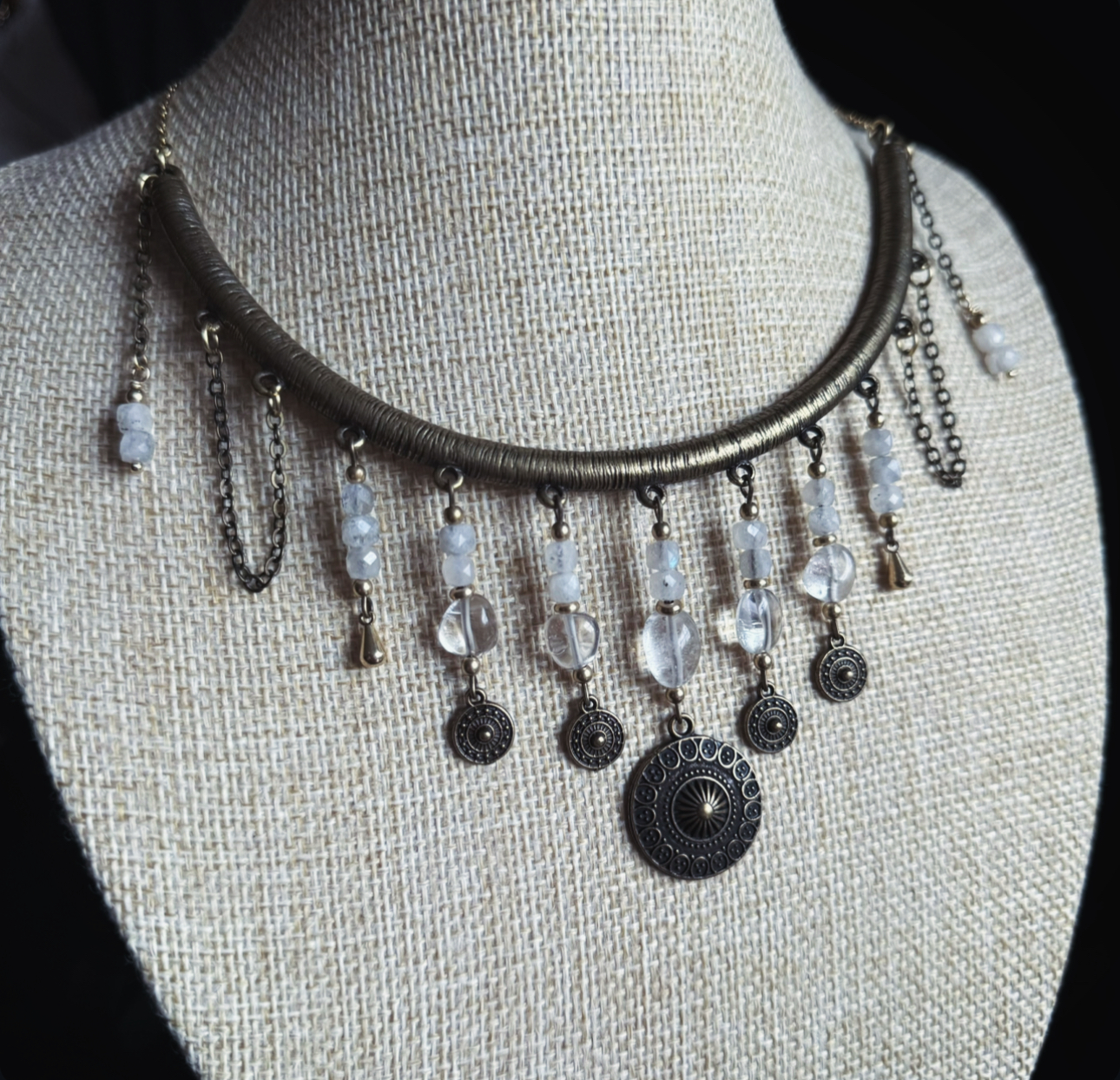 Necklace in an antique look with gemstone, rock crystal and moonstone 2