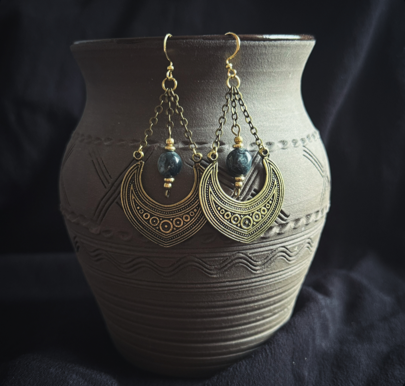 Earrings in an antique look, with velvety hawks eye stone &amp; bronze