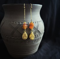 Noble earrings with raw amber 4