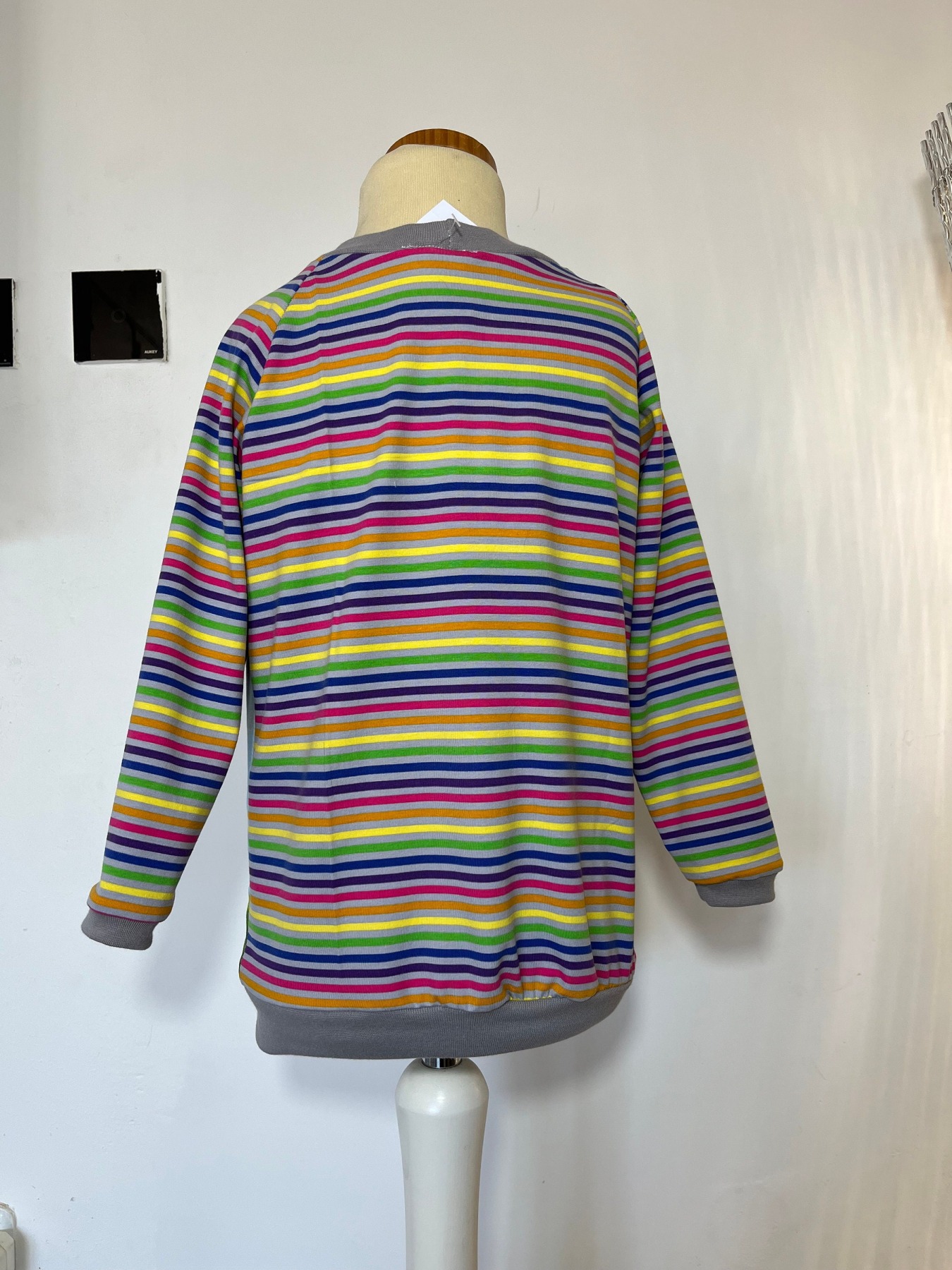 Größe 104 - Pullover Langarmshirt mit dem kleinen Elefanten - Einzelstück 3