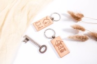 Schlüsselanhänger personalisiert aus Holz 8