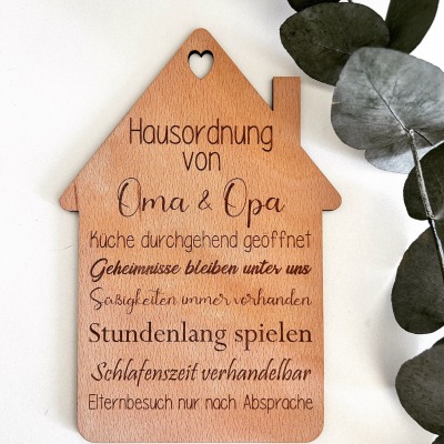 Personalisiertes Holzschild: Hausordnung von Oma und Opa