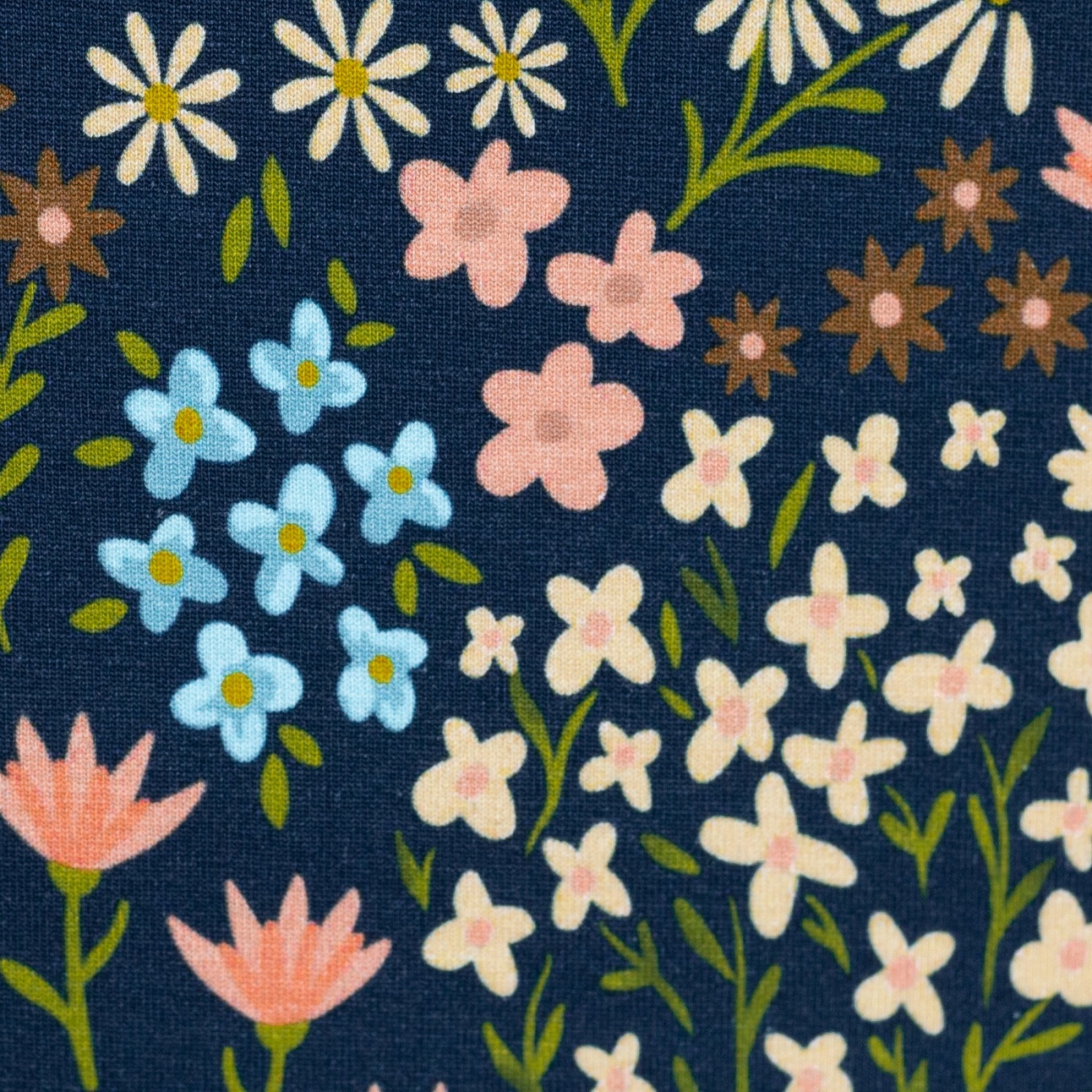 Jersey Blumenwiese auf dunkelblau Meterware geblümt Swafing Dackel Kalle by Christiane Zielinski