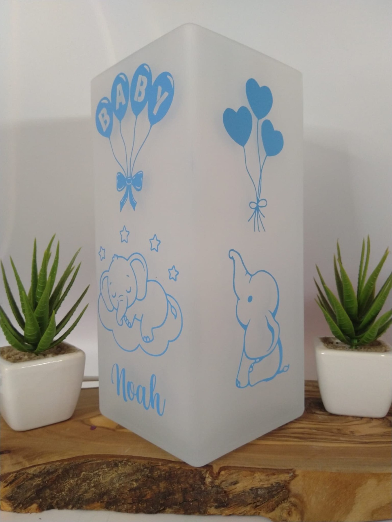 Baby Lampe mit Name und Spruch Baby Deko, Geschenk, Baby Elefant, Geschenk Geburt, Taufe Motiv in