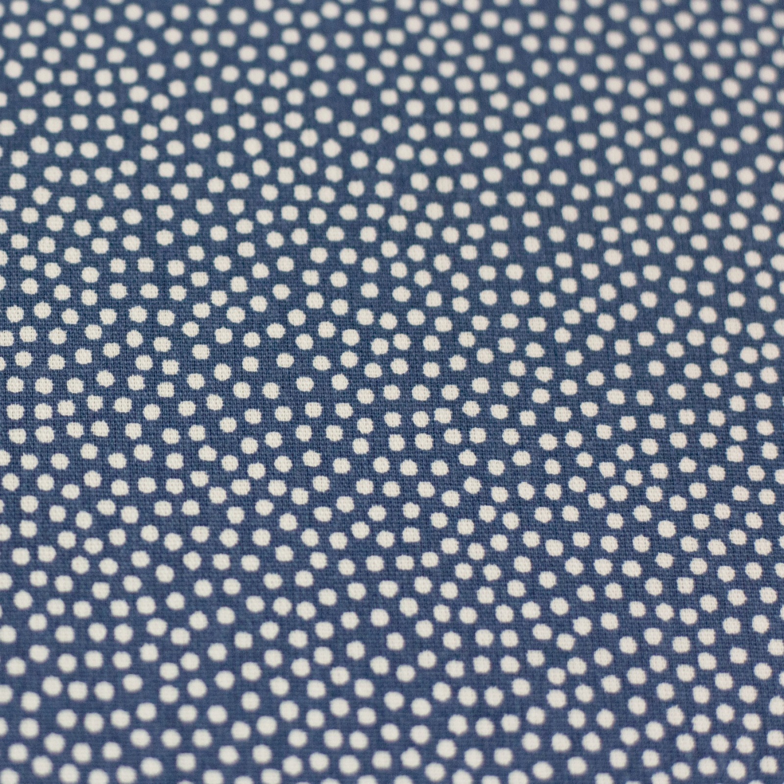 Baumwollwebware - unregelmäßige Punkte - jeansblau/weiß - 100 Baumwolle - Dotty - Swafing