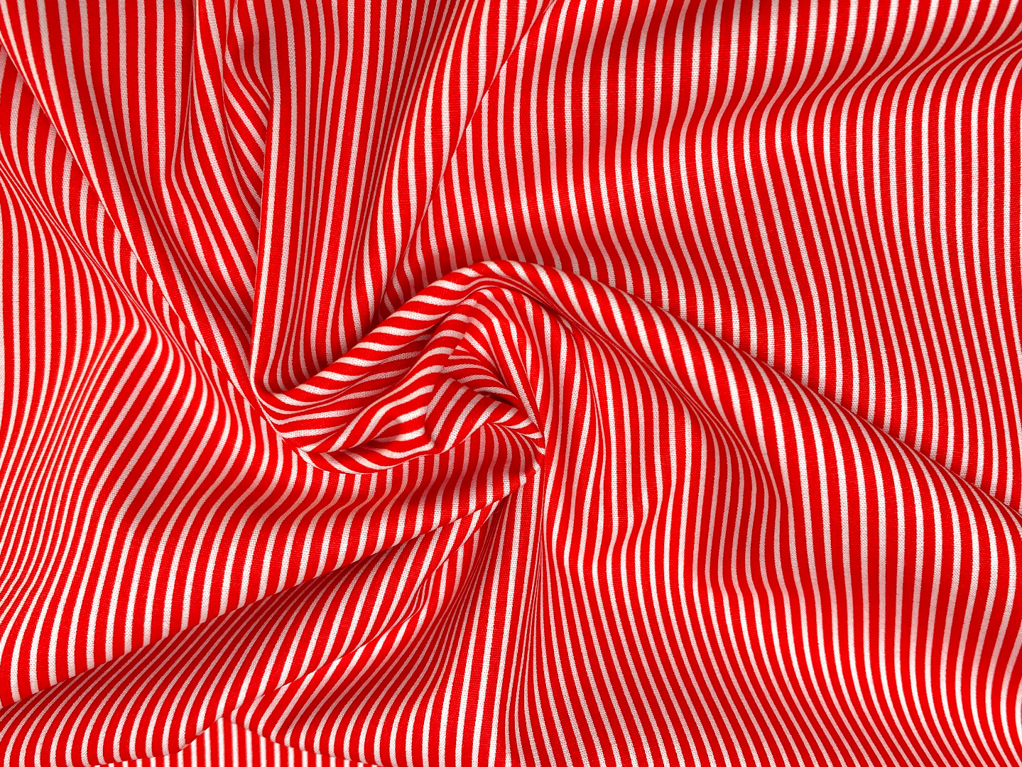 Stoff Streifen - rot/weiß - 100 Baumwolle - Patchwork 4