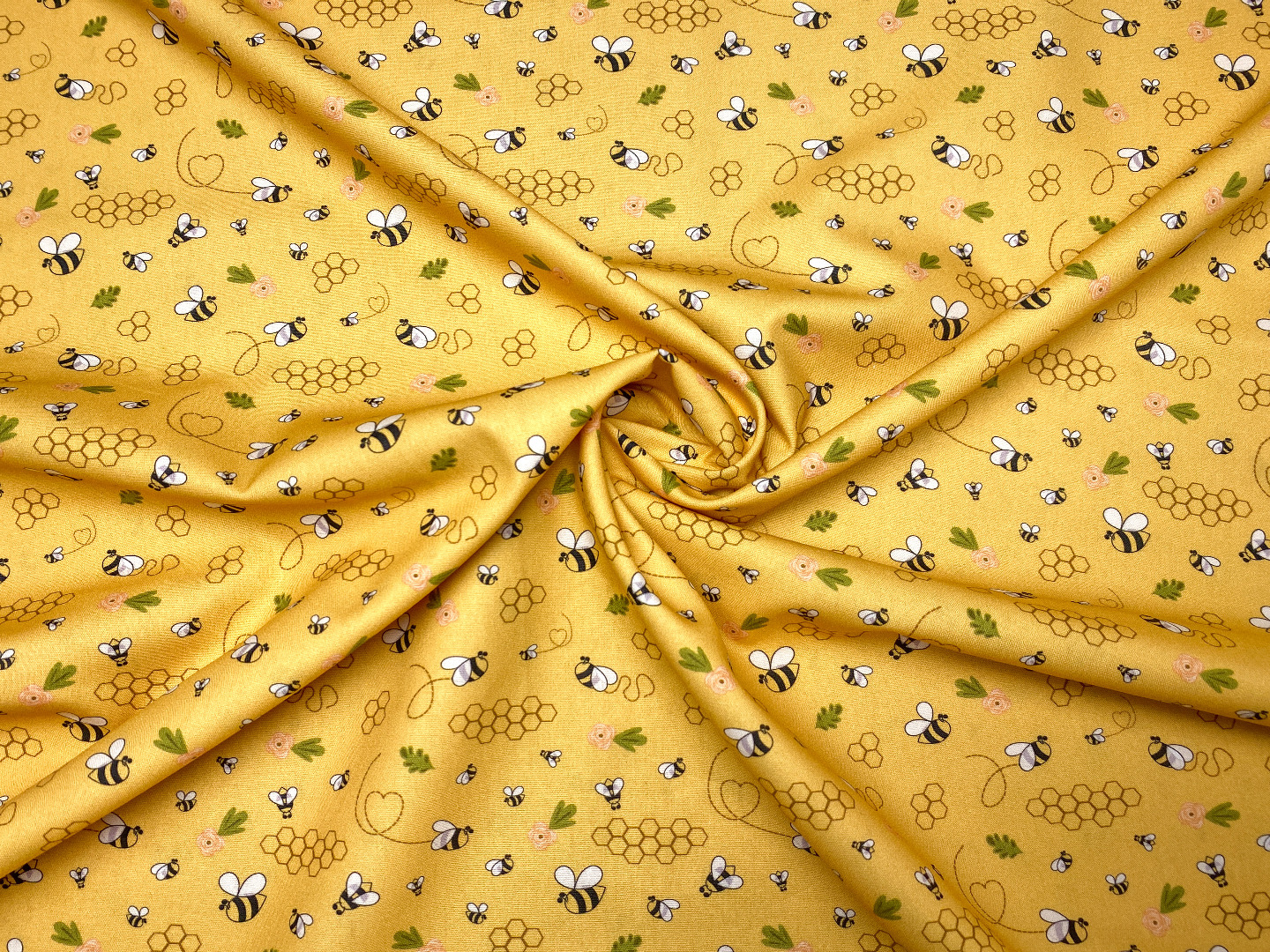 Stoff Bienen - gelb - 100 Baumwolle - Patchwork 4