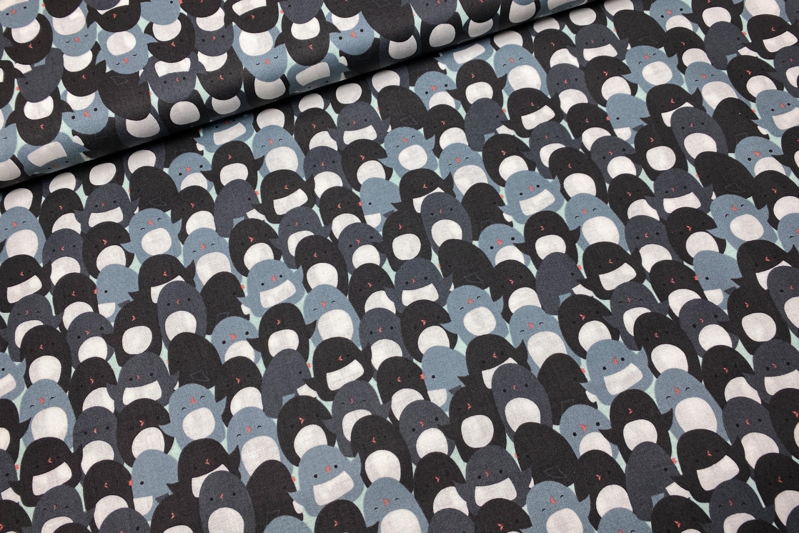 Stoff Pinguin - 100 Baumwolle - Patchwork 3