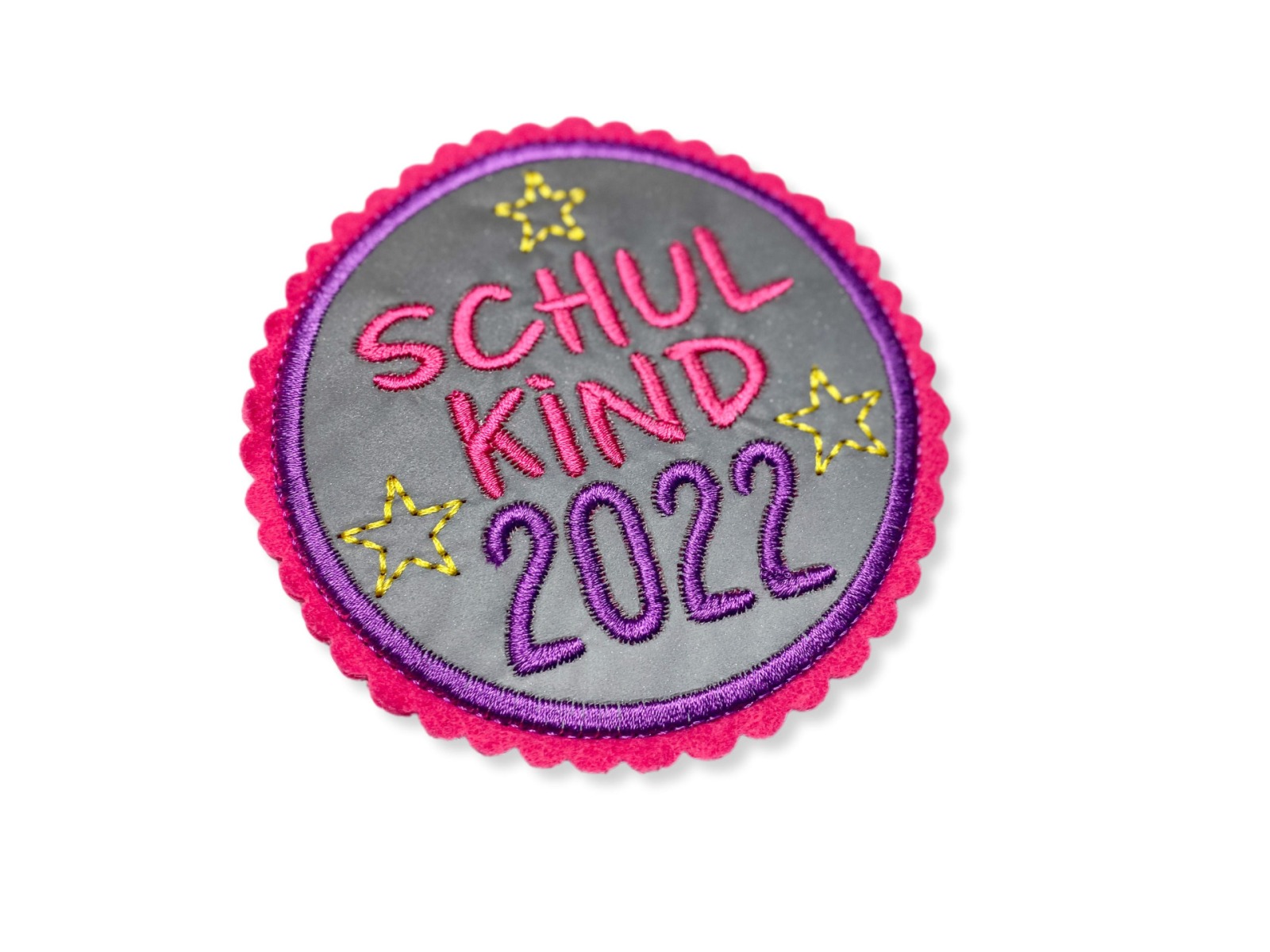 Kletti Schulkind 2022 10cm Durchmesser Reflektorstoff pink lila Einschulung für den Schulranzen 5