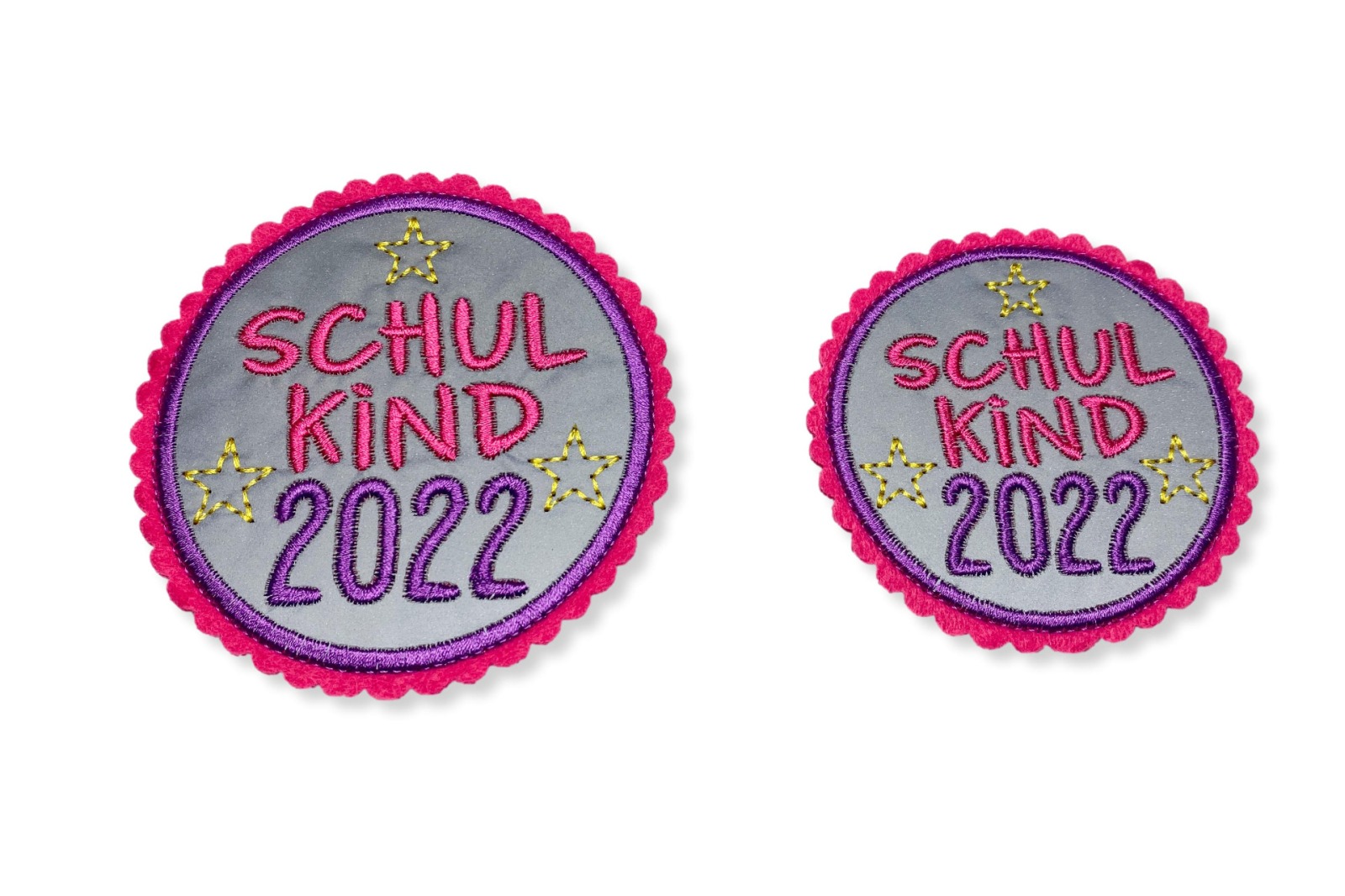Kletti Schulkind 2022 10cm Durchmesser Reflektorstoff pink lila Einschulung für den Schulranzen 9