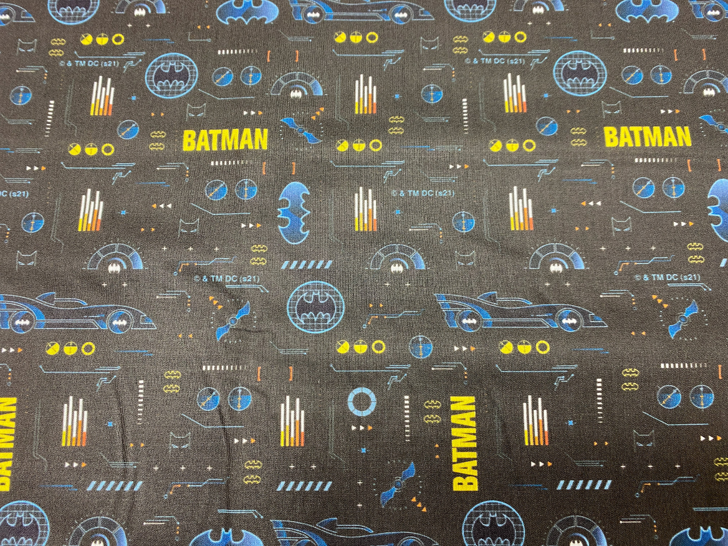 Batman Stoff - Batman Schriftzug - schwarz - Batmobil - Batman Logo - 100 Baumwolle - Lizenzstoff 4