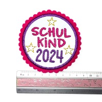 Klettie Schulkind 2024, ca. 8cm Durchmesser, Reflektorstoff, pink, lila, Schulranzen mit Klett 2