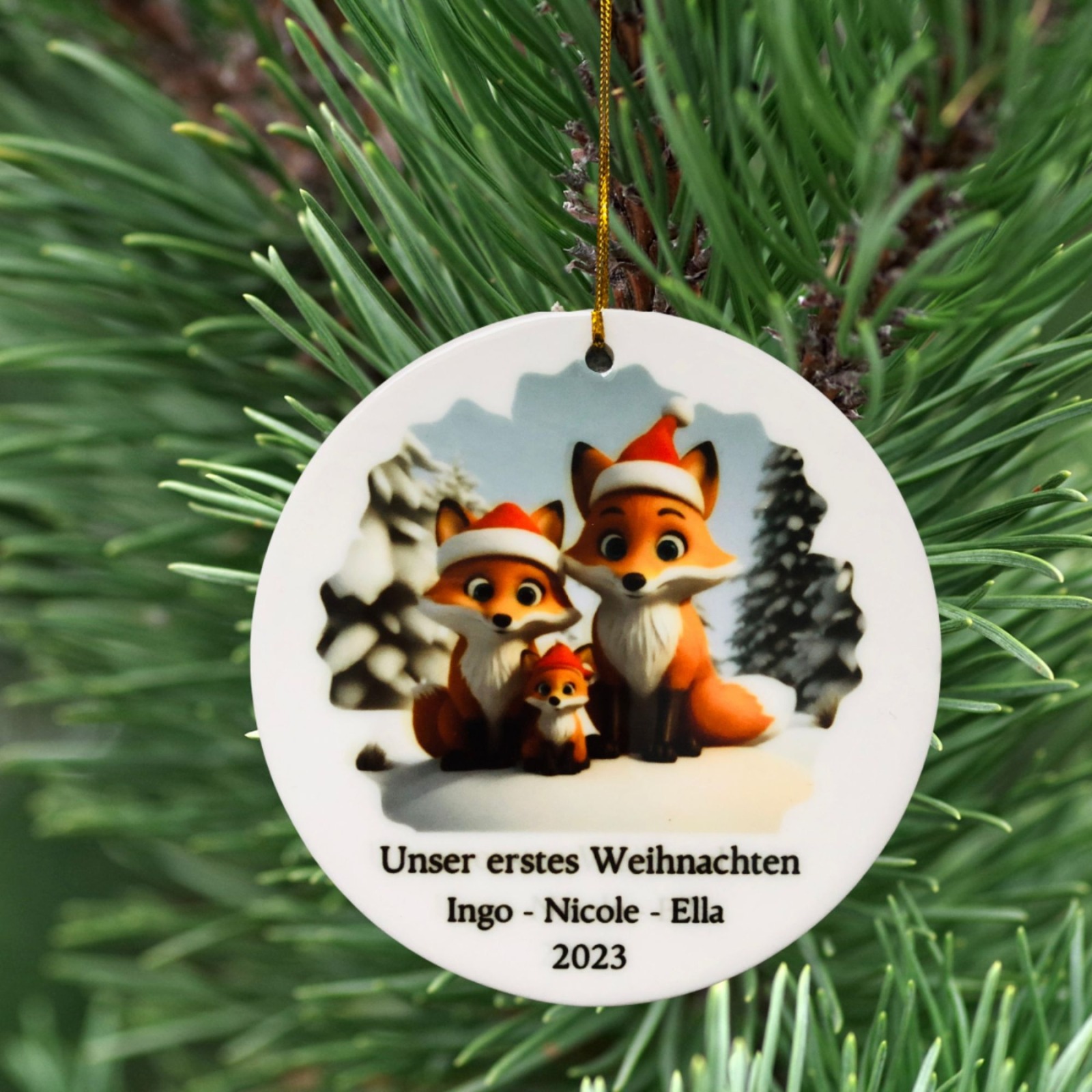 Anhänger Weihnachten personalisiert mit Geschenkbox, Ornament 10 cm aus Keramik, Tannenbaumschmuck