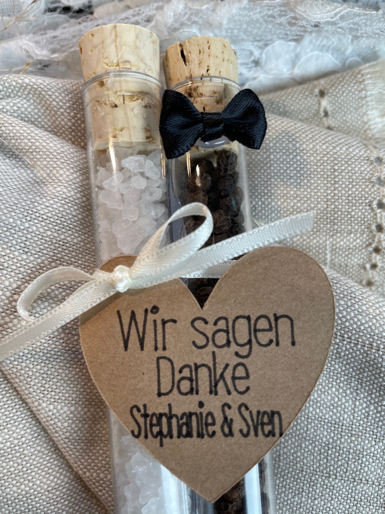 Gastgeschenk Hochzeit, Salz und Pfeffer, Reagenzglas, Personalisiert 2