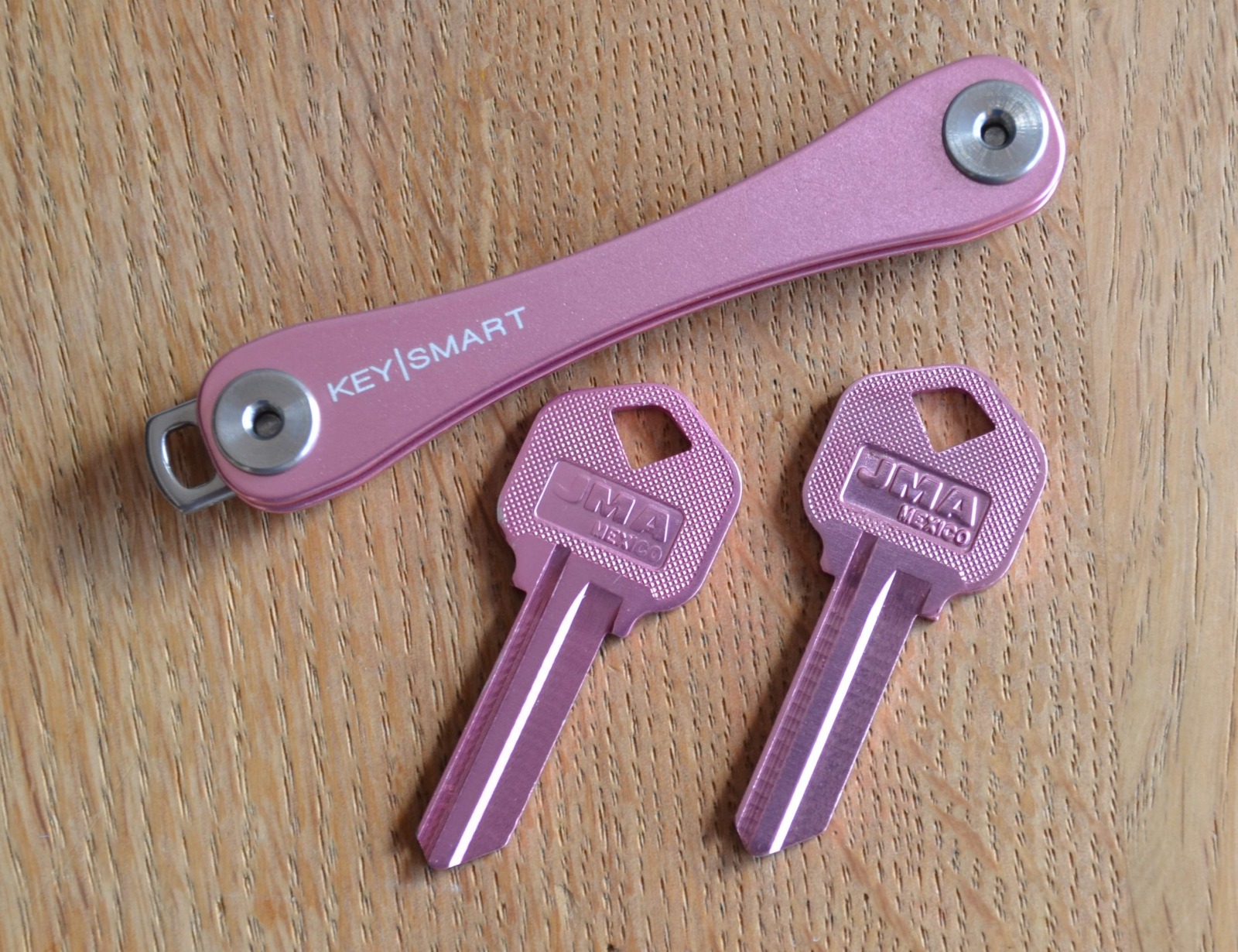 KeySmart Pink 2.1 inkl. Anhängeröse 2