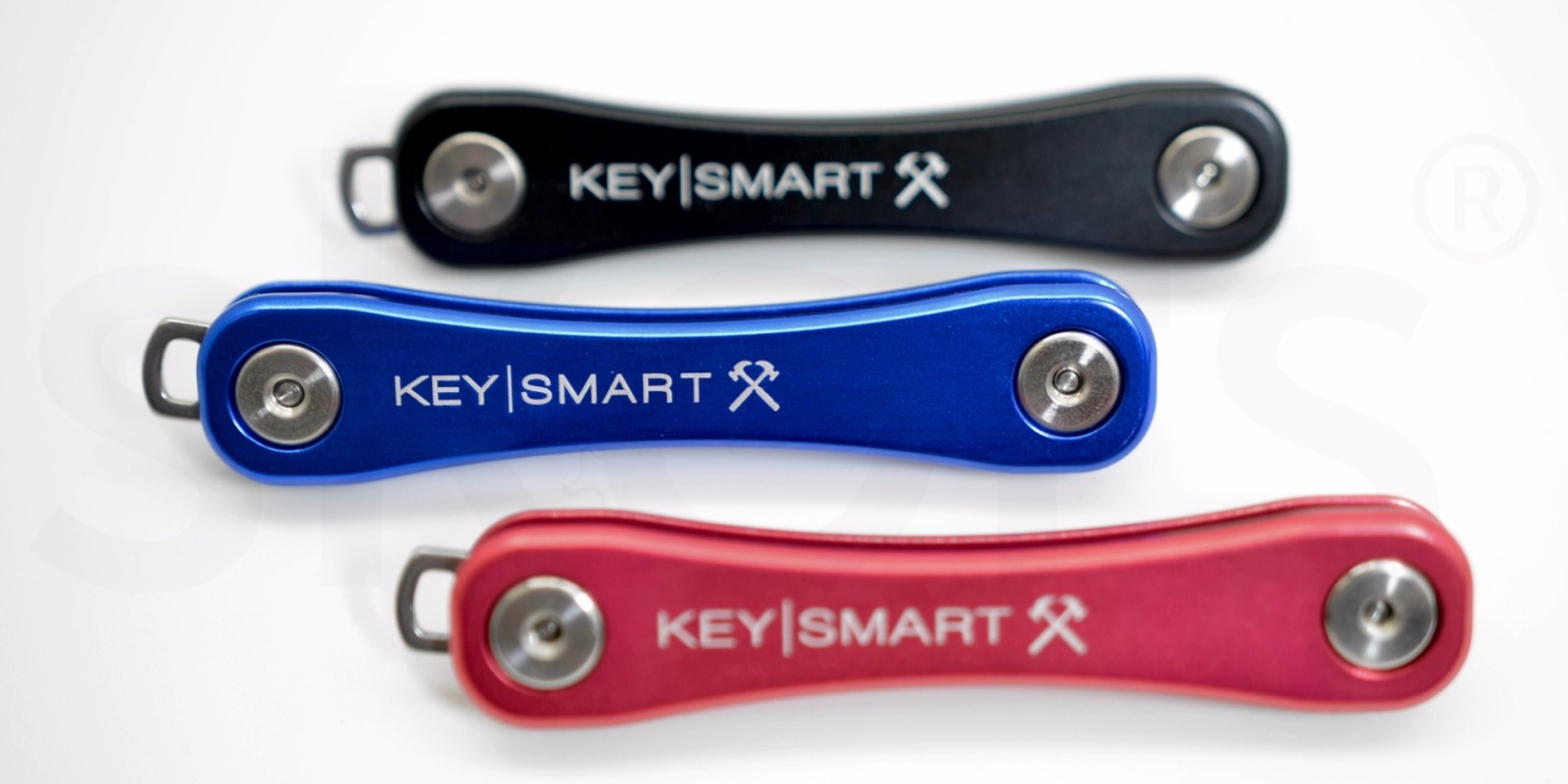KeySmart Rugged in Rot 6