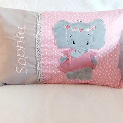 Kissen Namenskissen bestickt mit Elefant 25x40 cm mit Name personalisiert