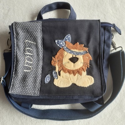 Kindergartentasche Kindergartenrucksack Löwe blau mit Name personalisiert