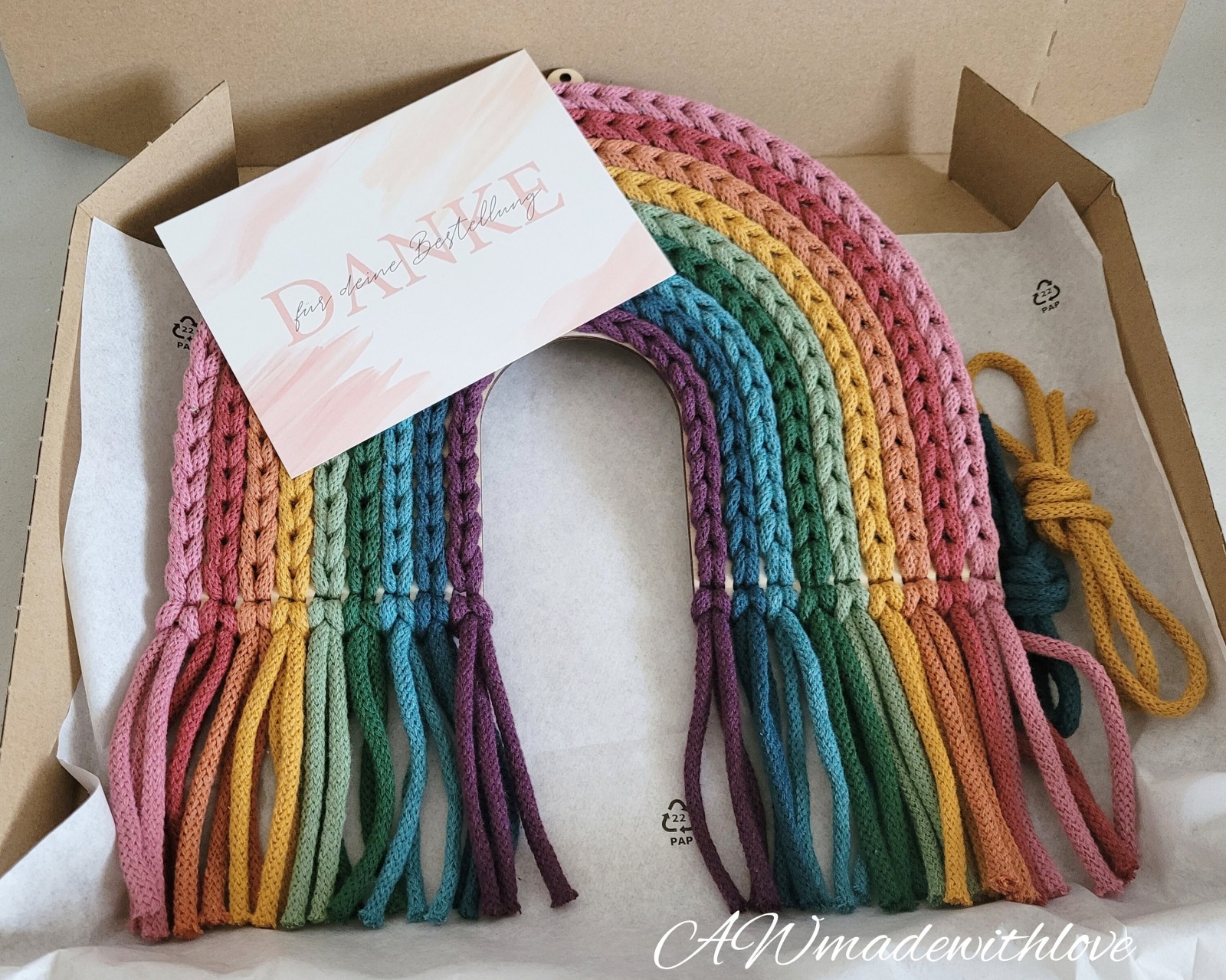 DIY Regenbogen holz holzboden häkeln Holzregenbogen 4