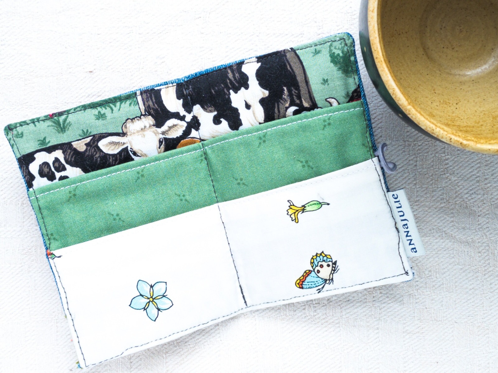 Teebeuteletui | olivgrün und grau | Heft für Teebeutel | verspielt | Blumen und Zweige |