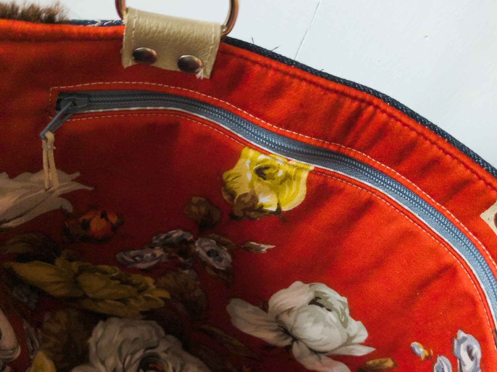 Shoulder bag | upcycling | red | flowers | jeans | blue | plush | dark brown | leather bottom |