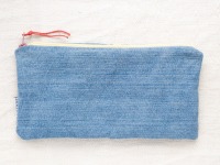 Upcycling Stiftemäppchen | 23 cm/ 9,06 lang und 11 cm/ 4,3 hoch | Jeans | blau | Reißverschluss |