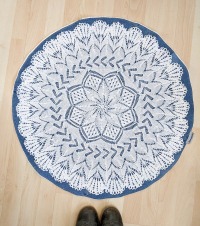 Rug | round | jeans | blue | lace | white | 69 cm/ 27 diameter | boho style | housewarming gift 2