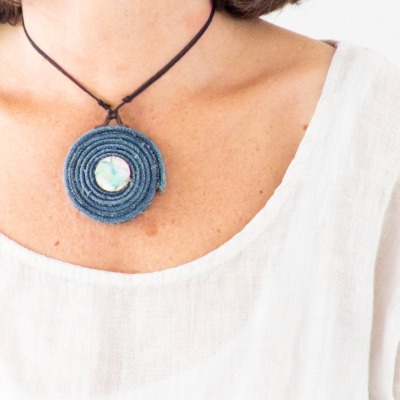 Amulet | round | jeans | blue | mother-of-pearl button | handmade | upcycling | gift for her - Round