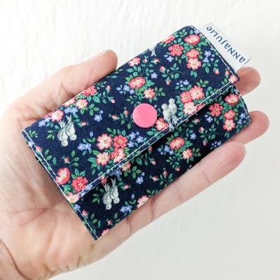 Wallet | mini | flowers dark blue | inside light blue and checkered | gift for mother - The mini