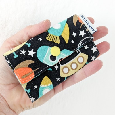 Wallet | mini | black | stars and rockets | checkered inside | back-to-school gift - The mini wallet