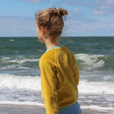 Kinder Pullover Målilla, Sweatshirt, individuelle Stoffauswahl, Raglanpullover aus Nicki, French