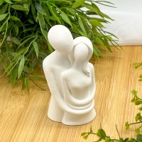 Holztablett mit Paar Figur als personalisiertes Hochzeitgeschenk, Geschenk zur Verlobung oder