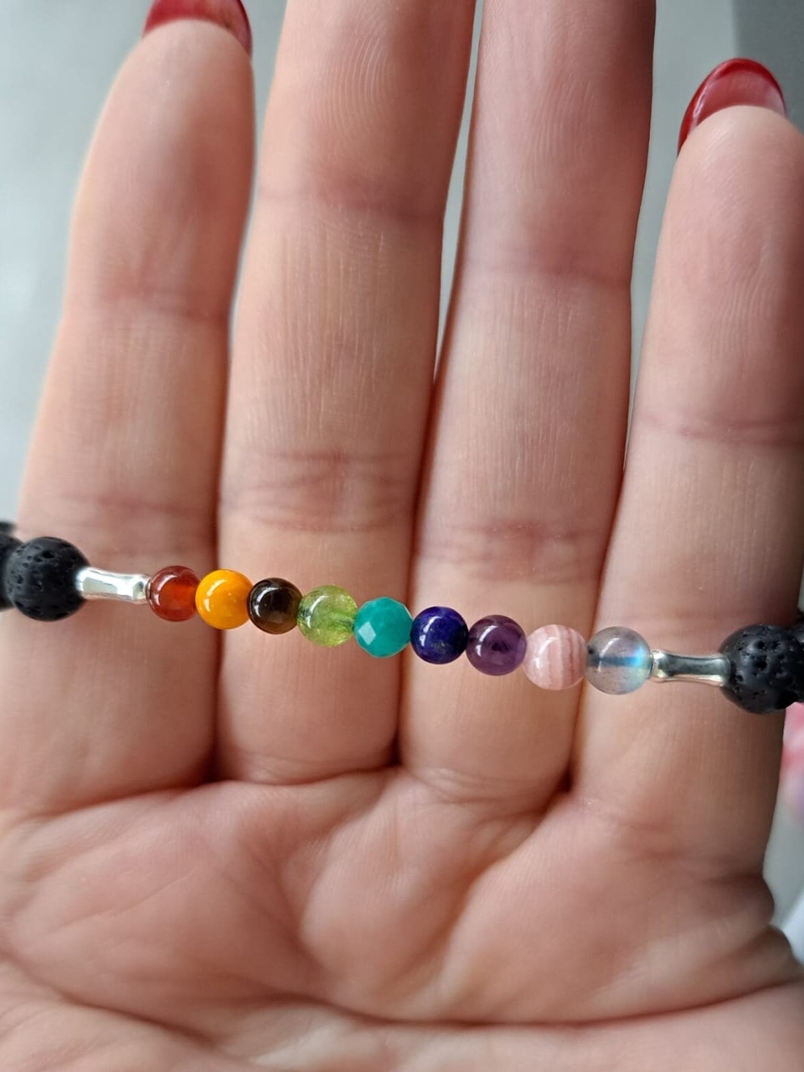 Chakra Lavastein Armband mit S925 Silberschmuck und facettiertem Turmalin, Geschenk für jeden