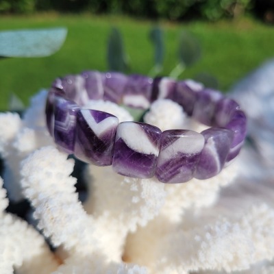 Besonderes Traum Amethyst - Schmuckstein Armband/Armreif, Geschenk für jeden Anlass