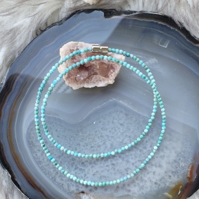 Türkis Schmuckstein Halskette - 2.5mm Perlen, Geschenk für jeden Anlass