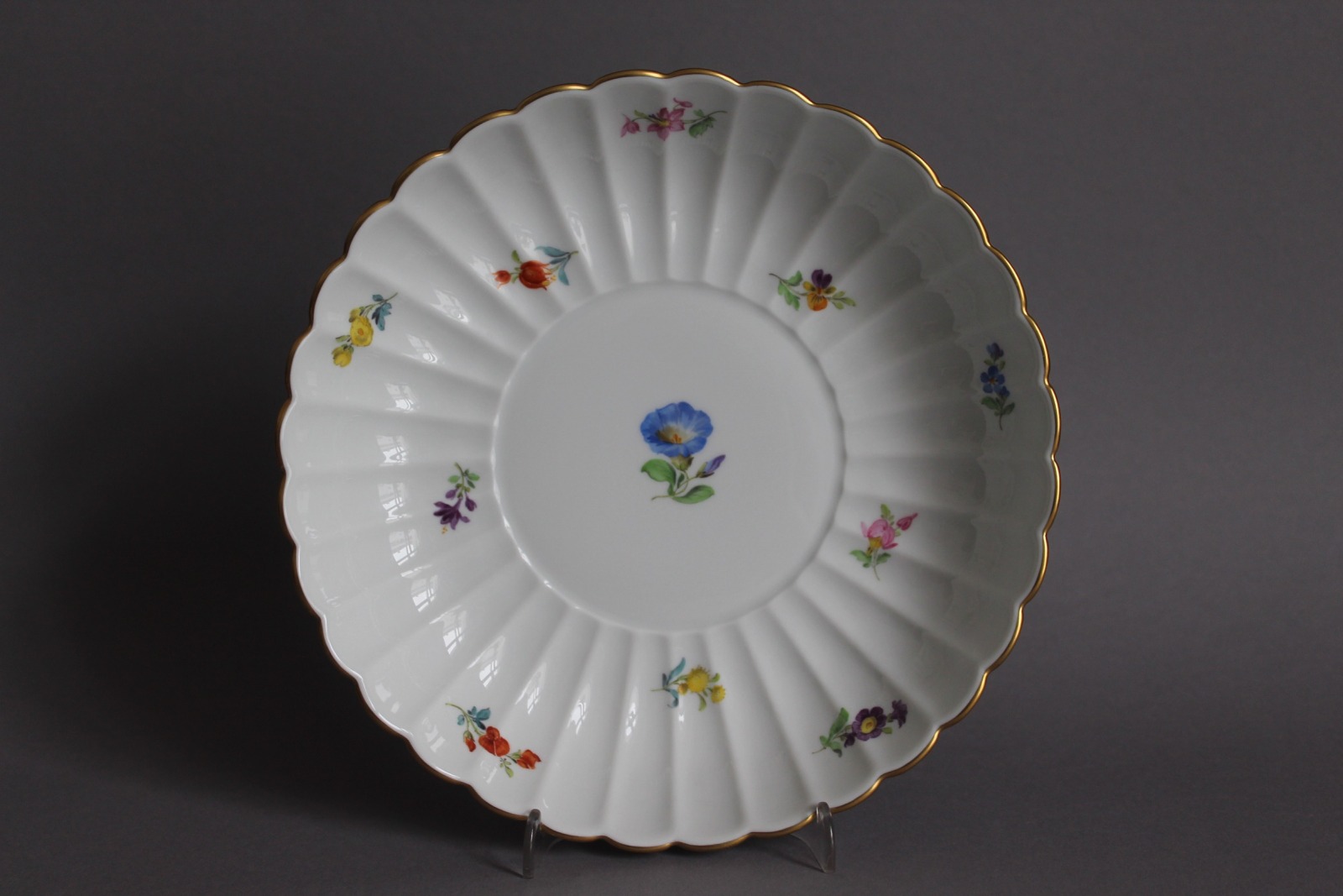 Meissen Streublümchen Fächerschale Schale D 20,5 cm Goldrand 2