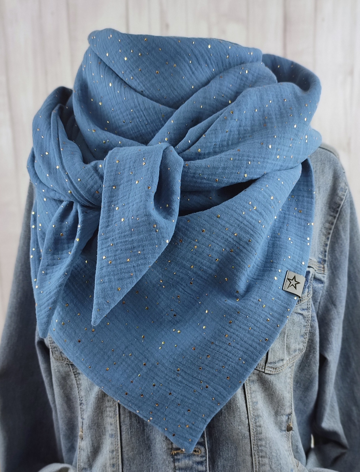 Tuch Dreieckstuch Musselin jeansblau mit Tupfen in gold Schal für Damen XXL Tuch aus Baumwolle Mamatuch 3