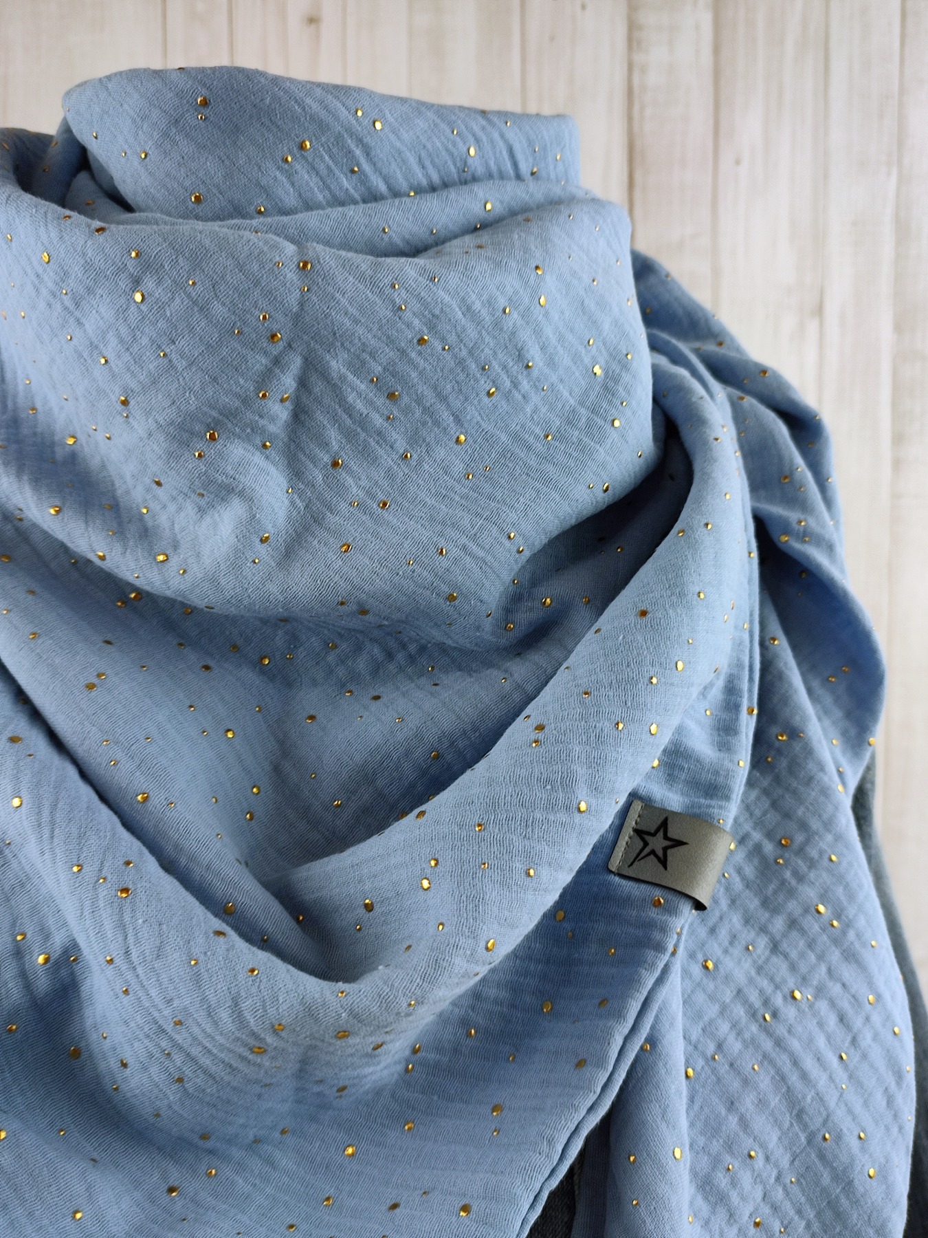 Tuch Dreieckstuch Musselin Damen Schal hellblau mit goldenen Punkten XXL Tuch aus Baumwolle Mamatuch 2