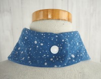 Dreieckstuch für Babys und Kleinkinder in jeansblau - genäht aus Musselin und Sweat 4